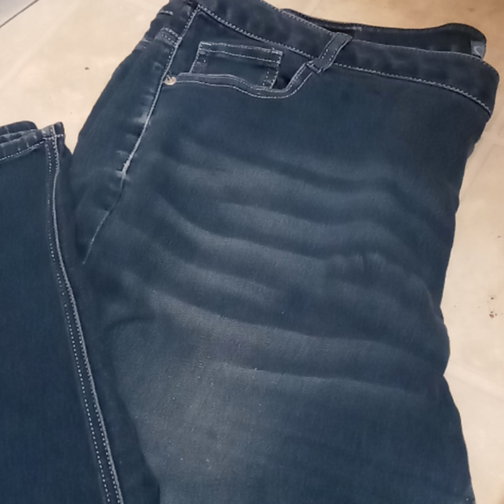 PLUS SIZE STRETCH JEANS